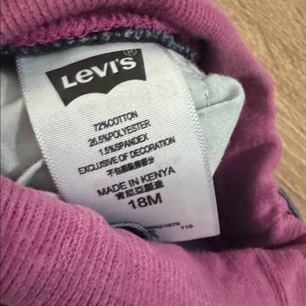 OshKosh Bgosh chic levi’s